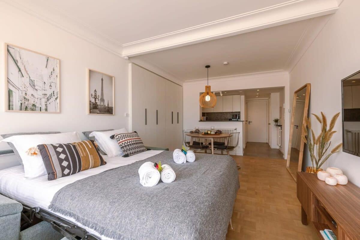 Stunning Studio With Sea-View And Terrace Knokke-Heist Exterior photo